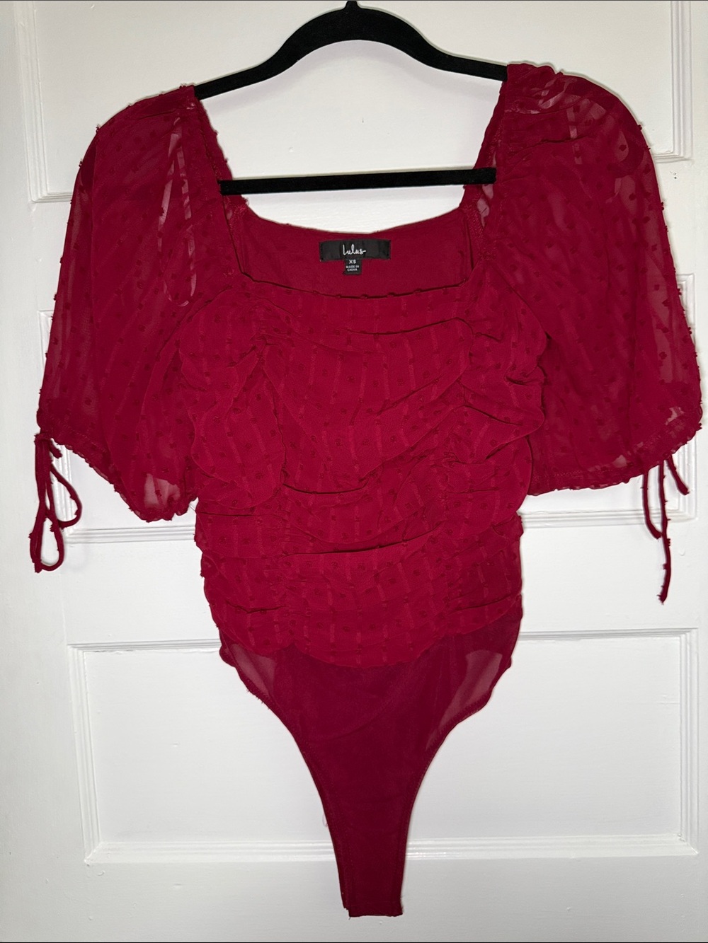 Lulu's Crimson Textured Puff Sleeve Bodysuit Feminine